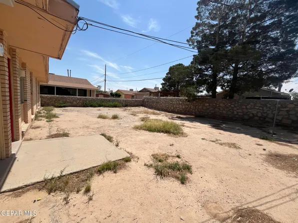 249 Mecca Dr, El Paso, TX 79907