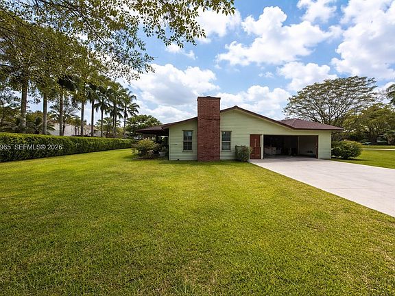 4th image of 16981 SW 276th St