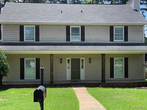 4th image of 311 Vicksburg Dr