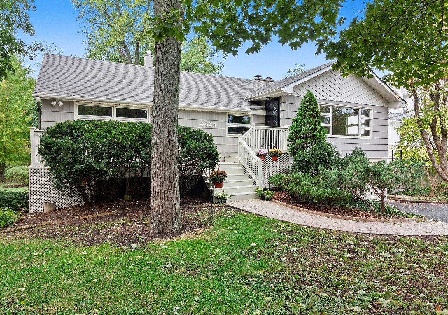 4624 Lee Ave, Downers Grove, IL 60515 Zillow
