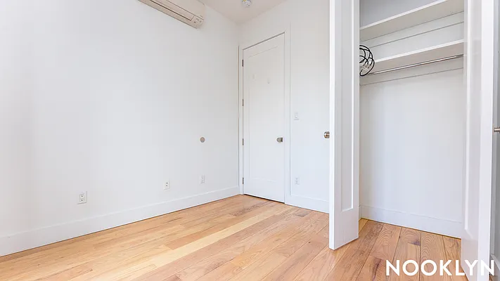 Rented by Nooklyn NYC LLC | media 28