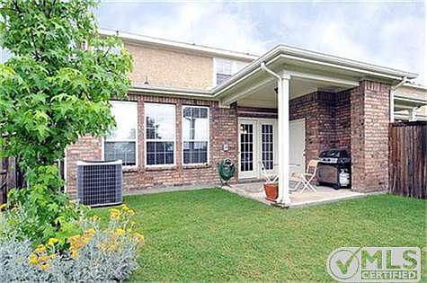 5th image of 5844 Clearwater Dr