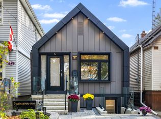 9 Kenworthy Ave, Toronto, ON M1L3B1