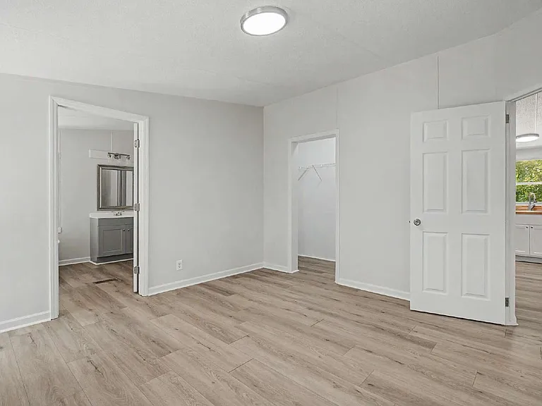 1083 Lily Pad Ln — Photo 16