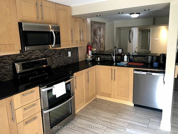 3rd image of 5571 Spangler Dr