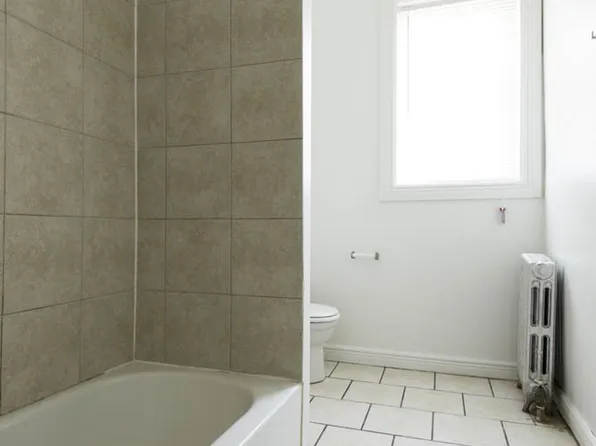 1735 W 79th St 7906-10 S Hermitage Chicago, IL 60620, 1735 W 79th St Unit 7906-203, Chicago, IL 60620