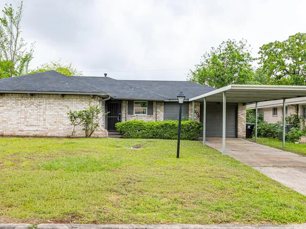 7706 Lakewood Dr, Houston, TX 77016