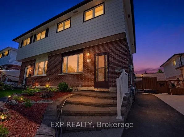 376 Surrey Dr, Oshawa, ON L1G 6H1