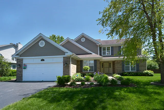 1365 Windgate Ct photo 1