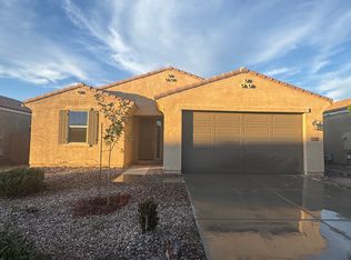 864 W Blue Ridge Dr, San Tan Valley, AZ 85140