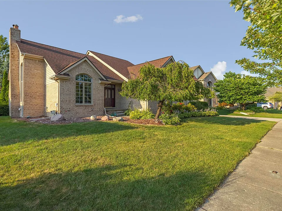 13987 Glenwood Dr