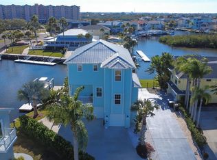 6109 Bayside Dr, New Port Richey, FL 34652