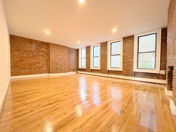 4th image of 2153 2nd Ave #2