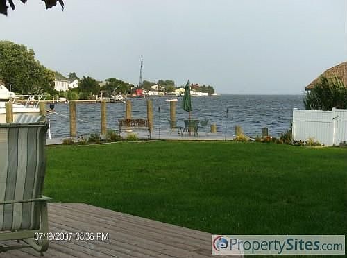 3rd image of 1 Bourdette Pl