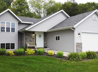2068 Josephine Ln, Kronenwetter, WI 54455