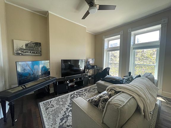 5th image of 2048 W Division St #3