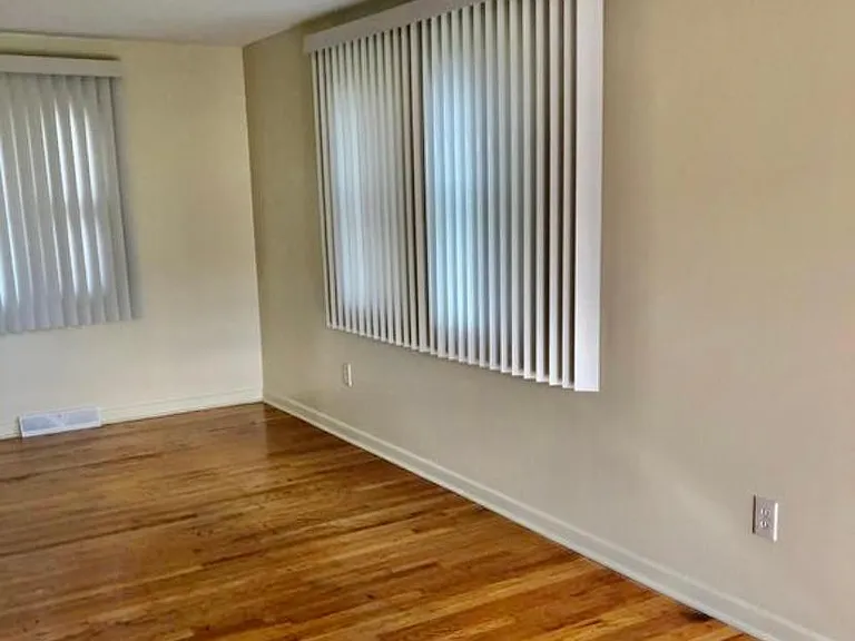 306 Buckley Rd #A — Photo 3