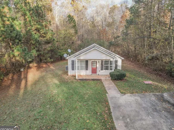 17 White Oak Dr, Carrollton, GA 30116