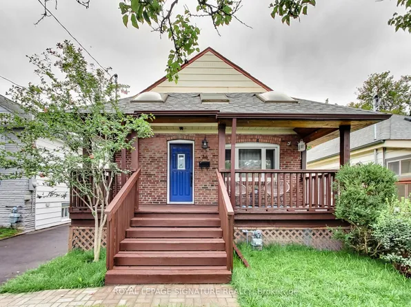 36 Criscoe St, Toronto, ON M6N 3Y9