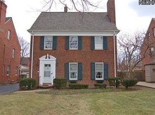 2593 Dysart Rd, University Heights, OH 44118