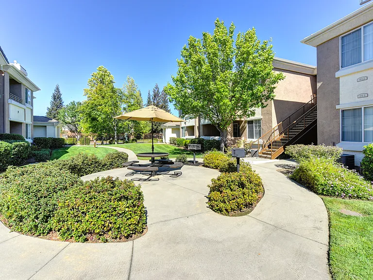 Broadstone at Stanford Ranch — Photo 8