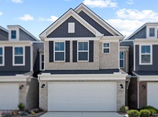 1434 Superior Dr, Milford, MI 48381