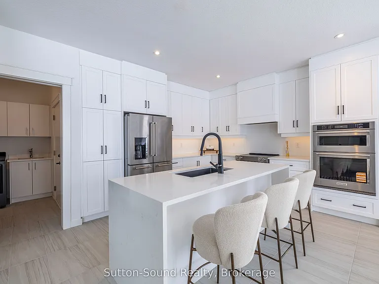 116 Laurens Ln — Photo 12