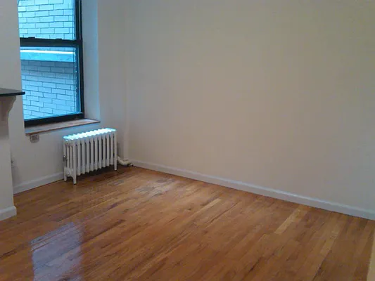 Rented by Town Residential | media 27