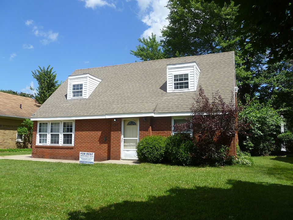 1st image of 725 E Angela Blvd