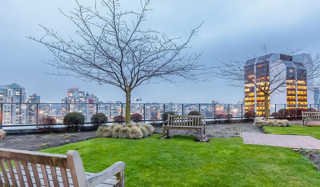 2 bed, 845 sqft, $3,250 — Photo 3
