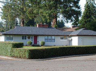 424 N 20th St, Reedsport, OR 97467