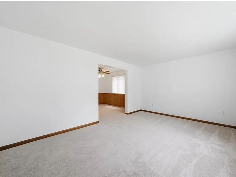 226 Frankfort Ave — Photo 4