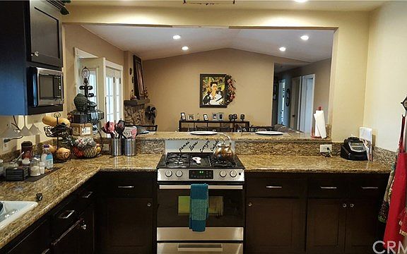 5th image of 15442 Mallory Dr