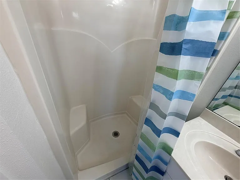 145 Ocean Bluff Dr — Photo 9