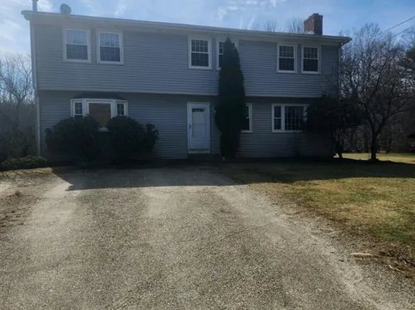 59 Balcom Rd, Foster, RI 02825
