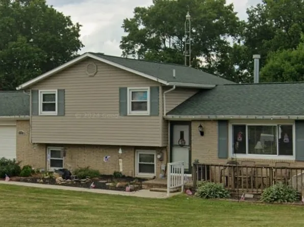 3838 Mollane St NW, Massillon, OH 44646