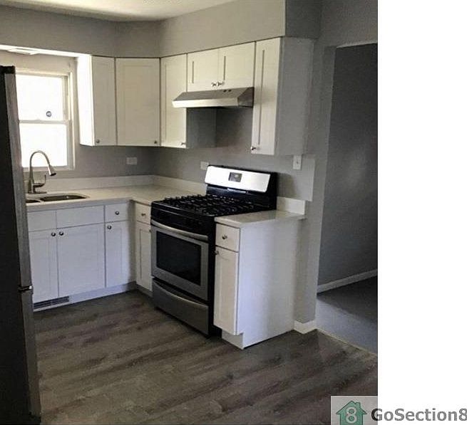 2nd image of 1629 Ingrid Ln
