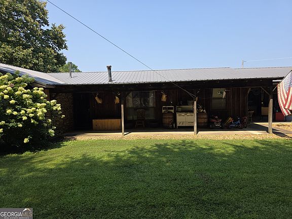 2nd image of 4065 Vigo Rd