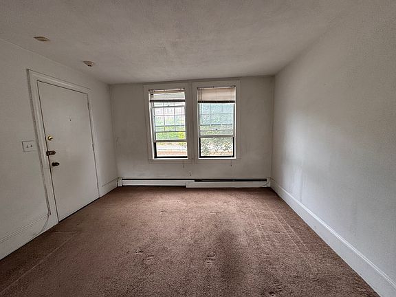 4th image of 1718 Commonwealth Ave APT 5