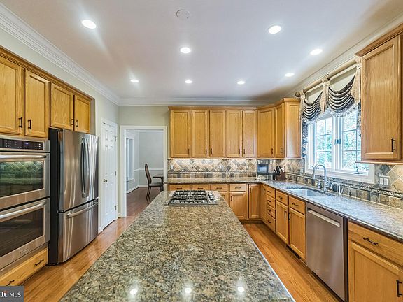 4th image of 14068 Eagle Chase Cir