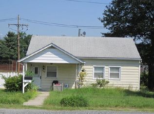 548 Compass Rd, Baltimore, MD 21220