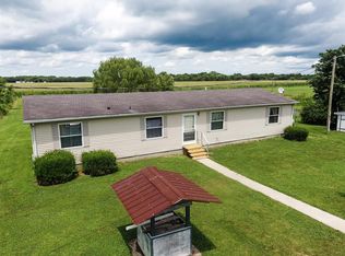 85 Kerwin Dr, New Douglas, IL 62074