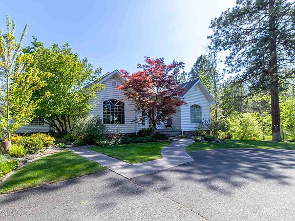 3rd image of 16303 S Cheney Spokane Rd