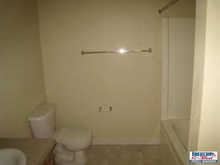 4901 Maid Jessica St #NO — Photo 4