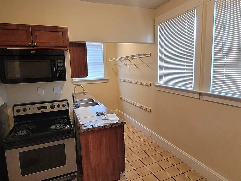 1831 W North Bend Rd #2 — Photo 4