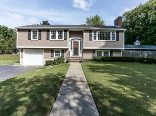 35 Brookwood Rd, Hanover, MA 02339