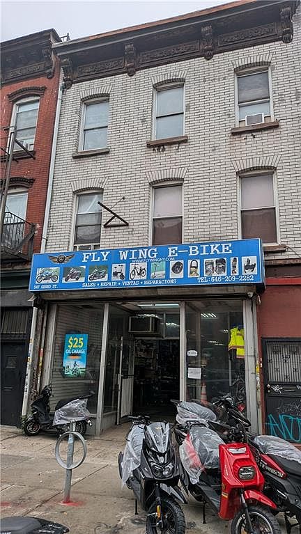Primary listing photo