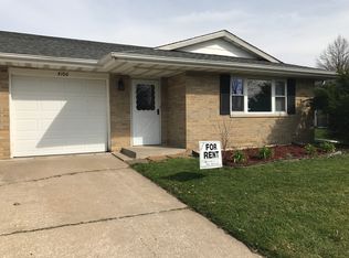 4108 N Rochelle Ln, Peoria, IL 61615