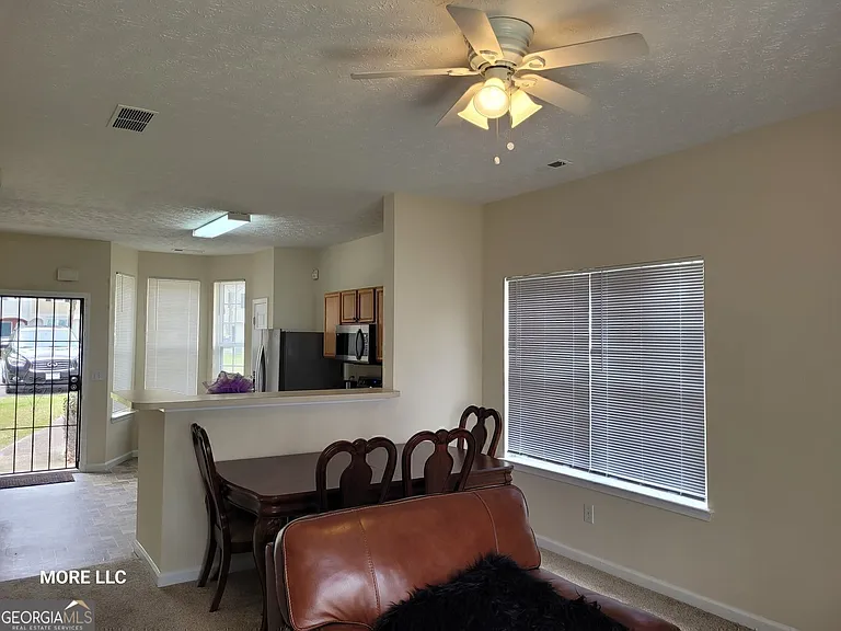 6104 Camden Forrest Ct — Photo 4