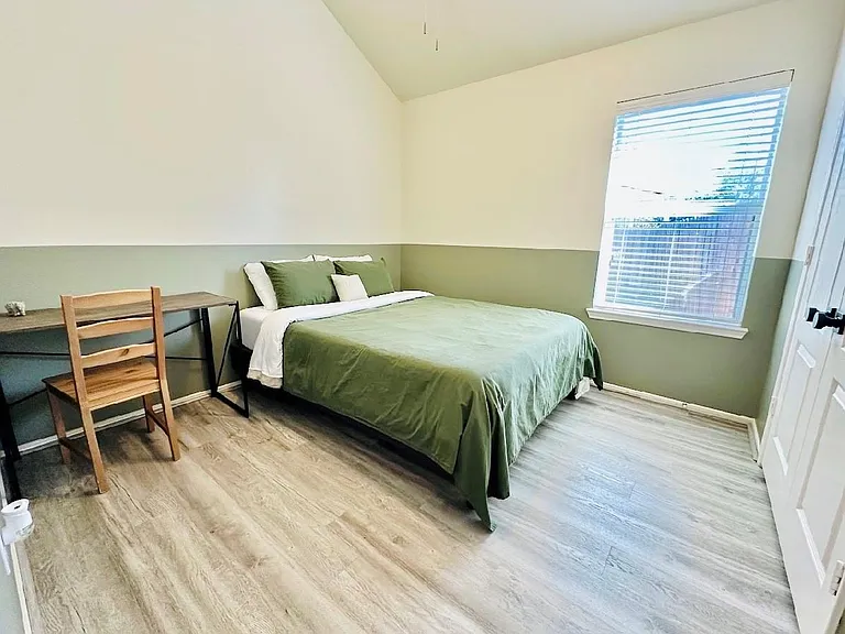 1711 Kessler Park Ct — Photo 14
